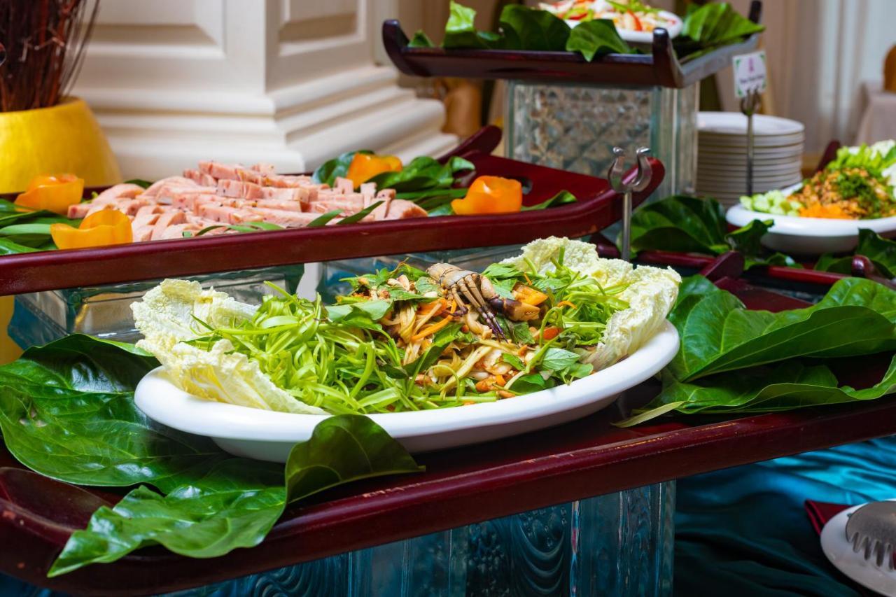 Regency Angkor Hotel Siem Reap Buitenkant foto