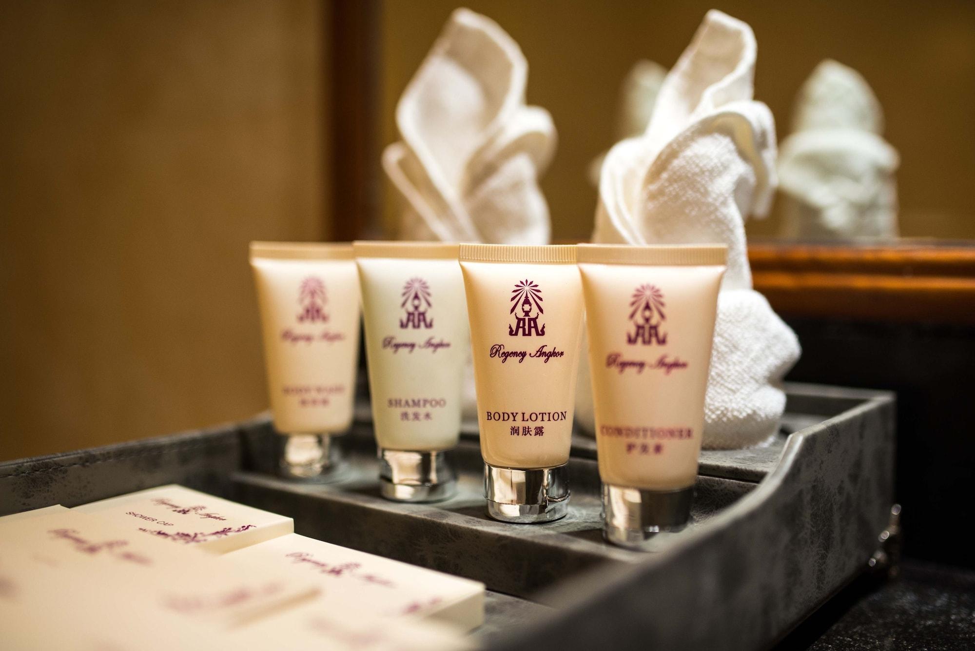 Regency Angkor Hotel Siem Reap Buitenkant foto