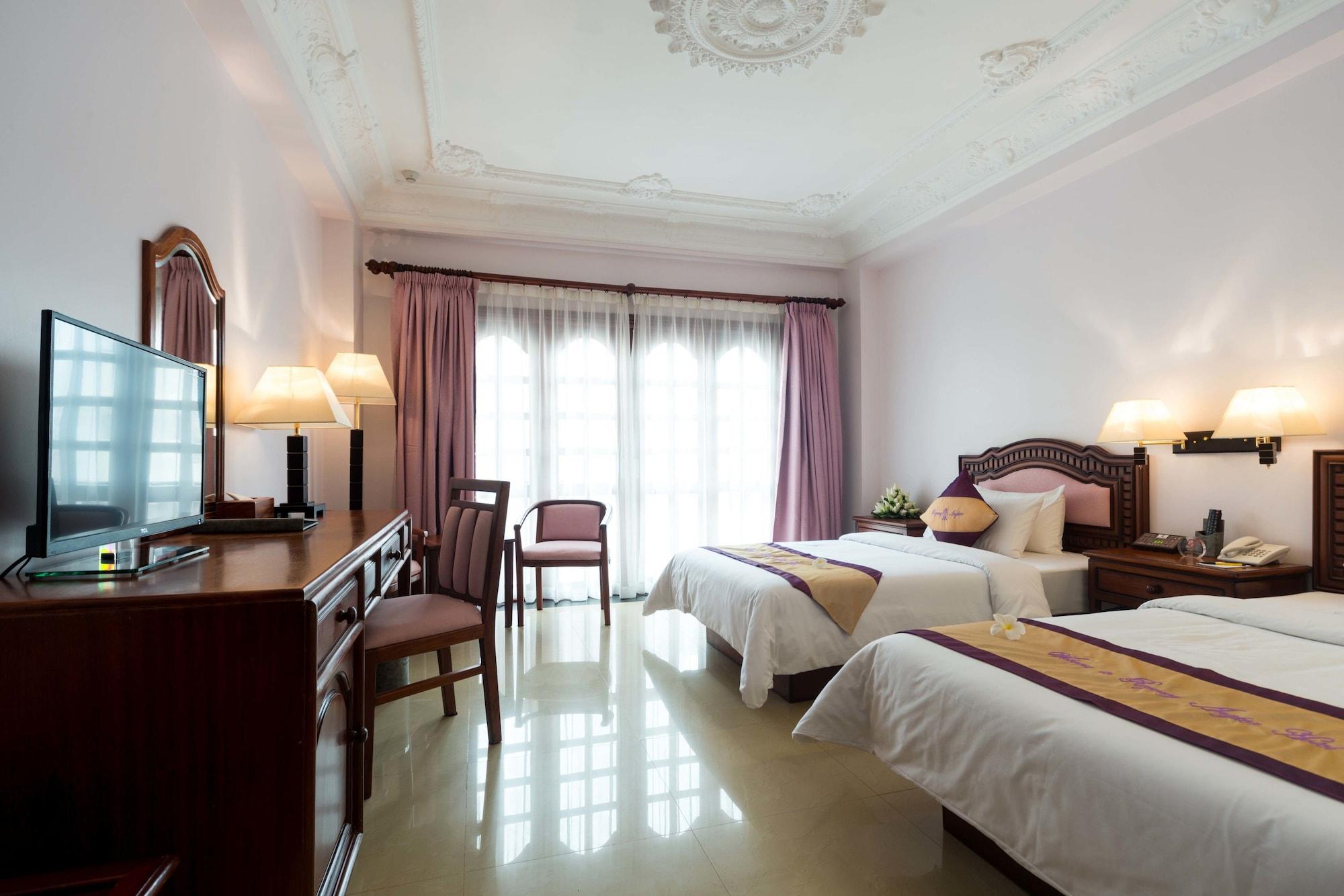 Regency Angkor Hotel Siem Reap Buitenkant foto