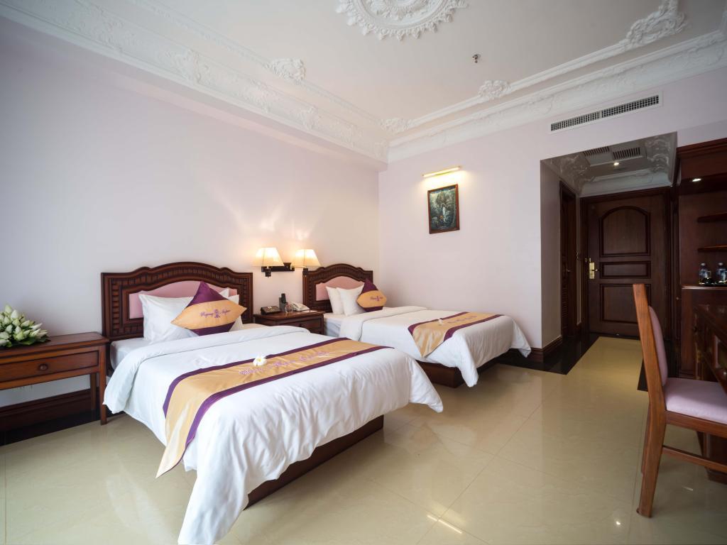 Regency Angkor Hotel Siem Reap Buitenkant foto