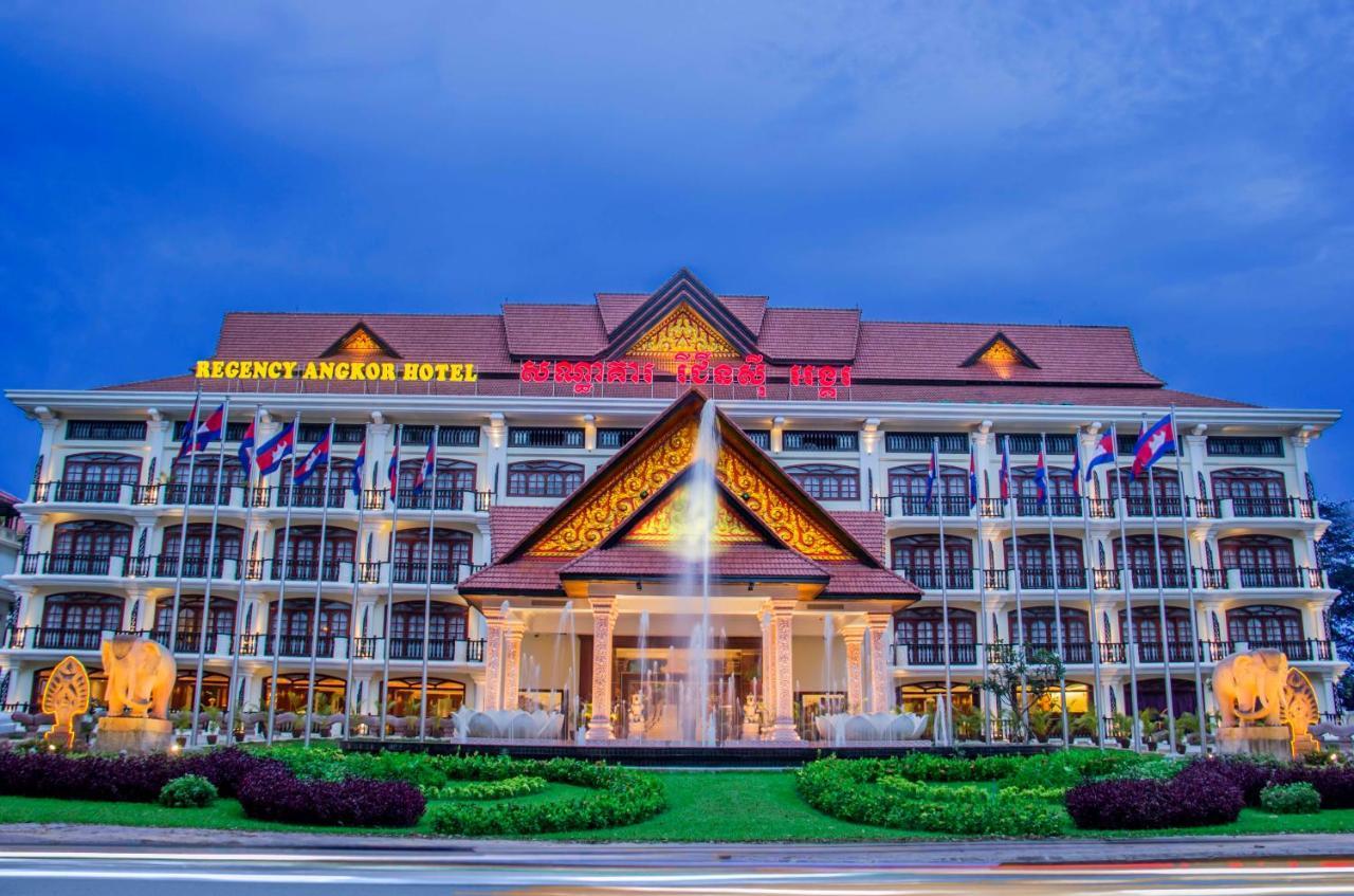 Regency Angkor Hotel Siem Reap Buitenkant foto