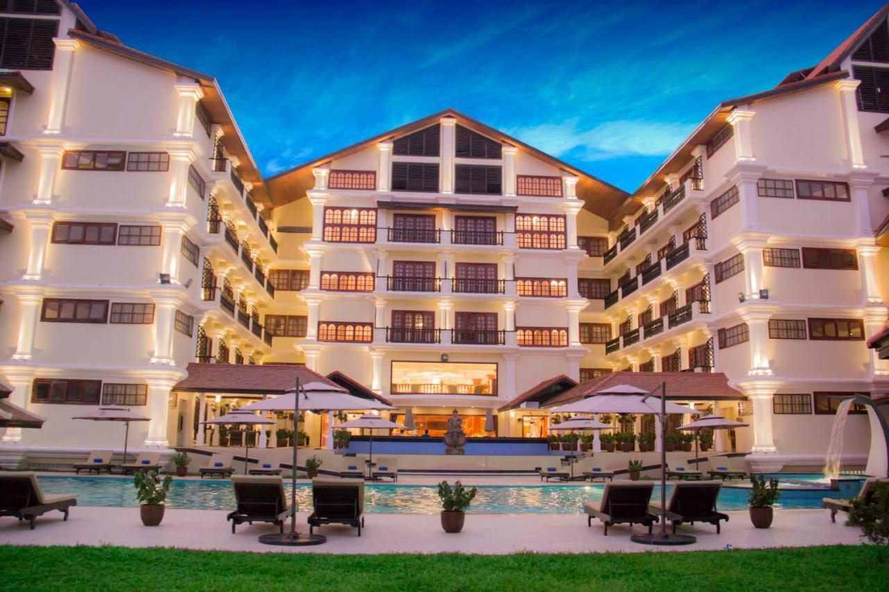 Regency Angkor Hotel Siem Reap Buitenkant foto