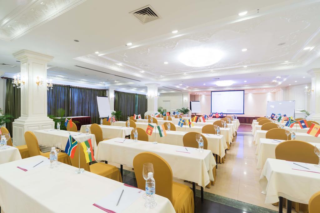 Regency Angkor Hotel Siem Reap Buitenkant foto